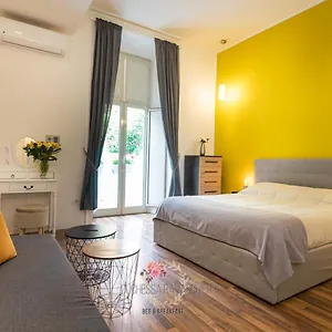 duchessa-ravaschieri-bed-and-breakfast.hotels-amalfi.com/
